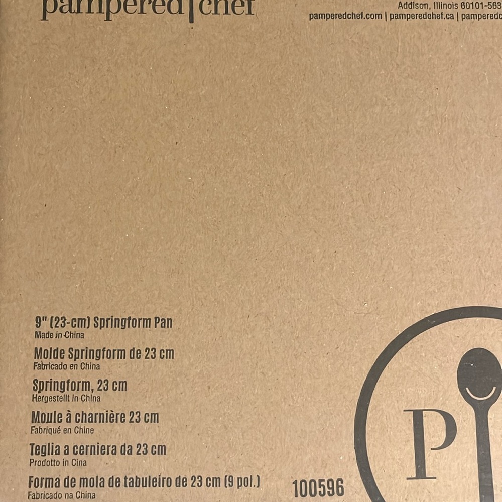 Pampered Chef 9" (23-CM) SPRINGFORM PAN - NWT